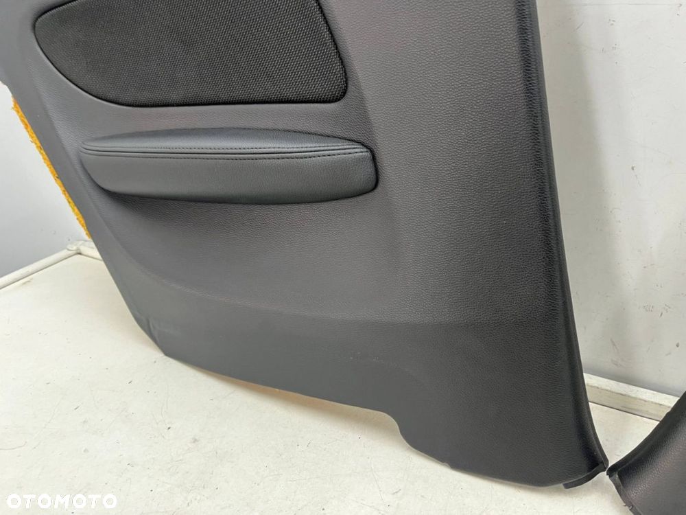 Tapicerka BMW E81 3Drzwi E82 Coupe M-pakiet 04-11r. lewy prawy tylny boczek tył KOMPLET - 7