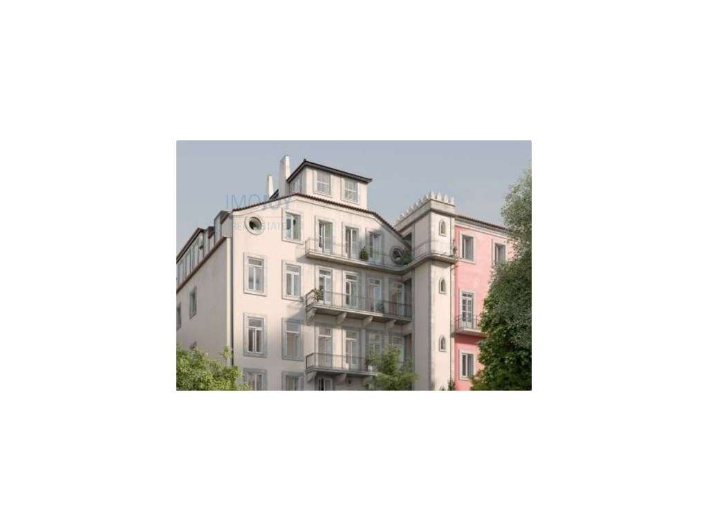 Apartamento T3 Duplex com Jardim e Estacionamento em Cedofeita - Grande imagem: 5/11