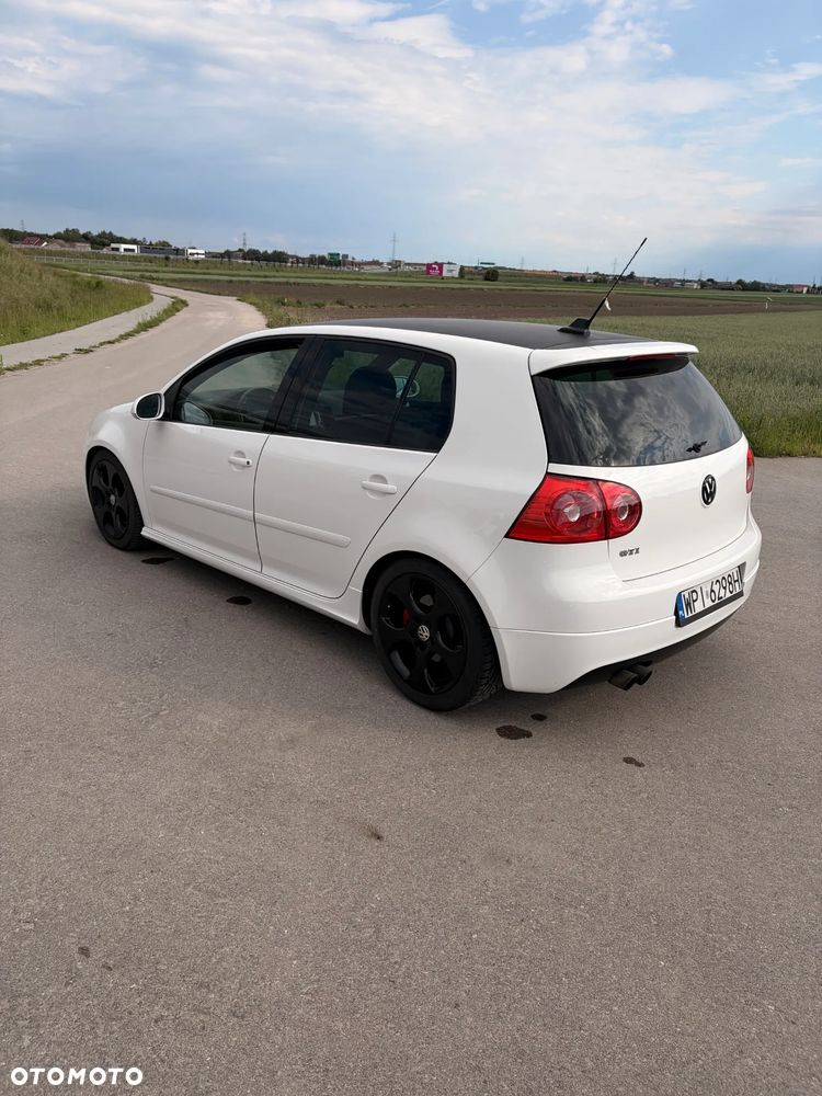 Volkswagen Golf 2.0 TSI GTI - 4