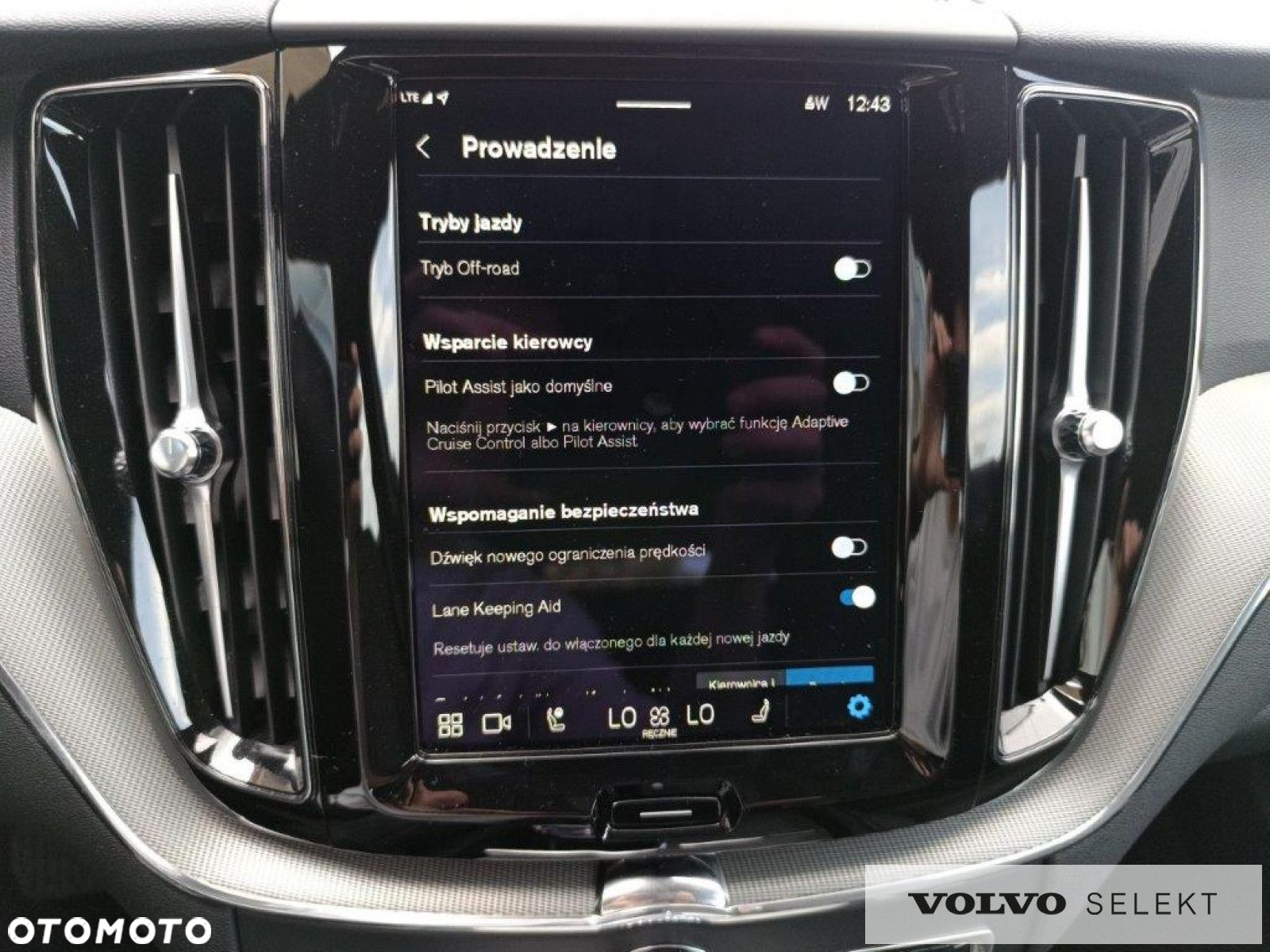 Volvo XC 60 - 26
