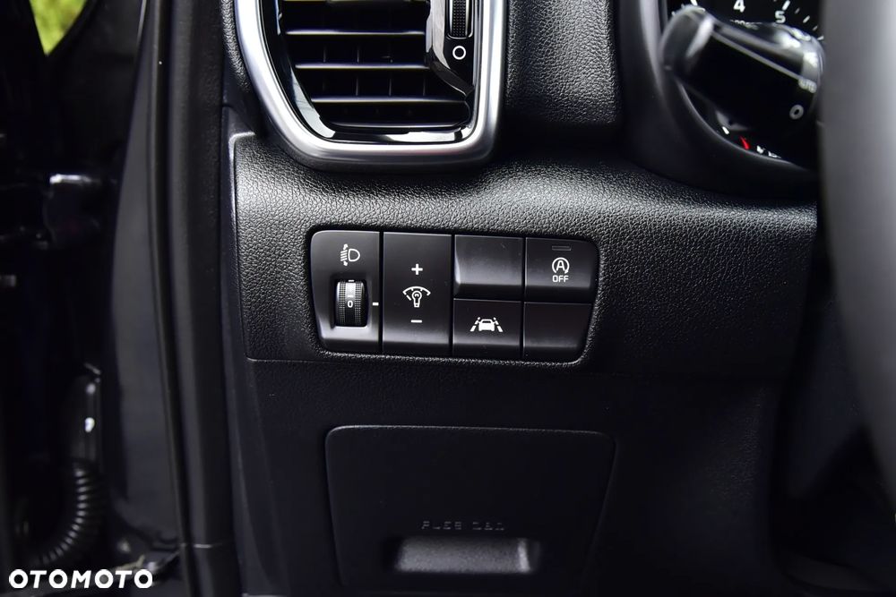 Kia Sportage 1.6 GDI 2WD DREAM-TEAM EDITION - 25