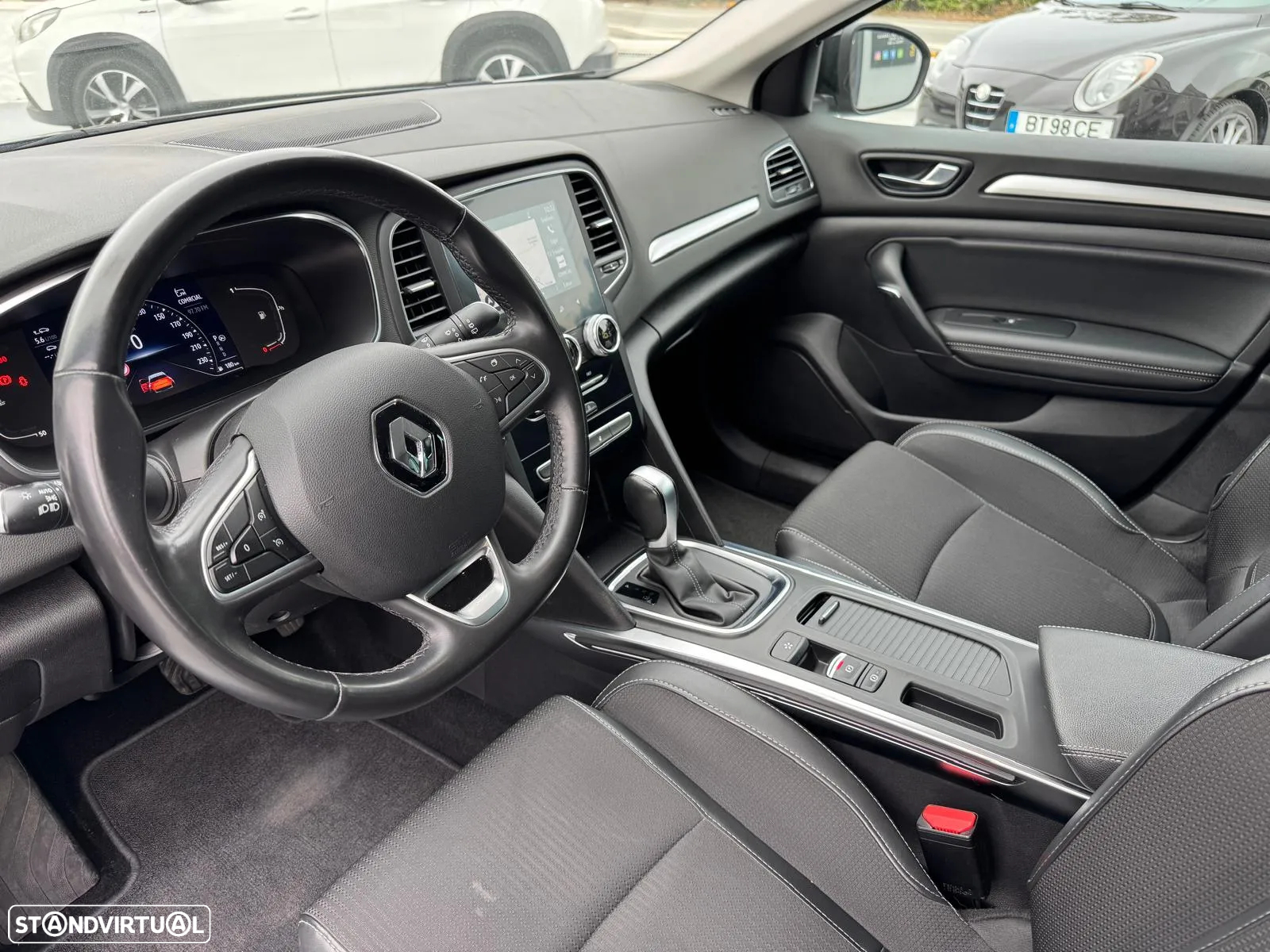 Renault Mégane Sport Tourer 1.5 Blue dCi Limited EDC - 20