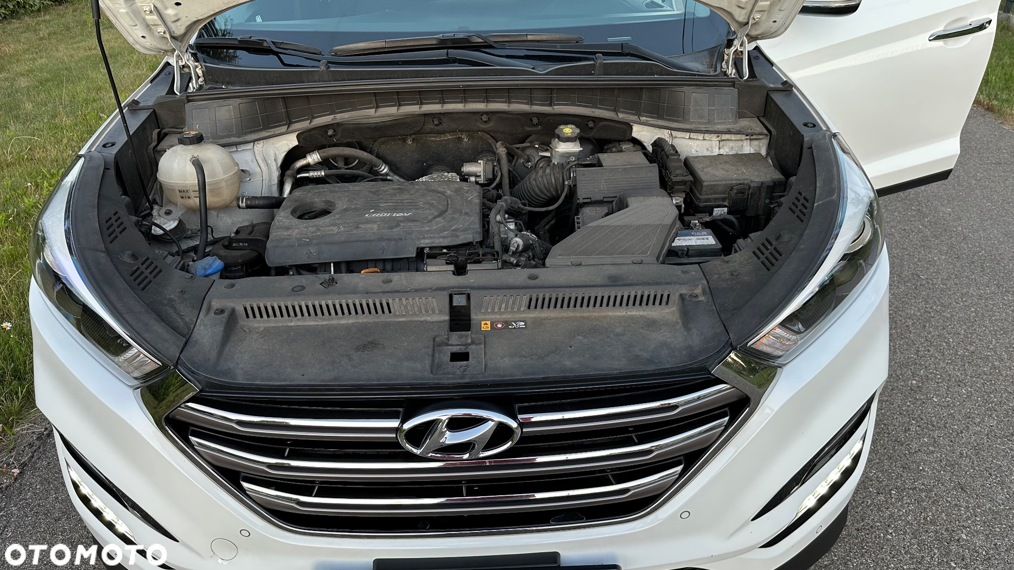 Hyundai Tucson 1.7 CRDI BlueDrive Style 2WD - 31
