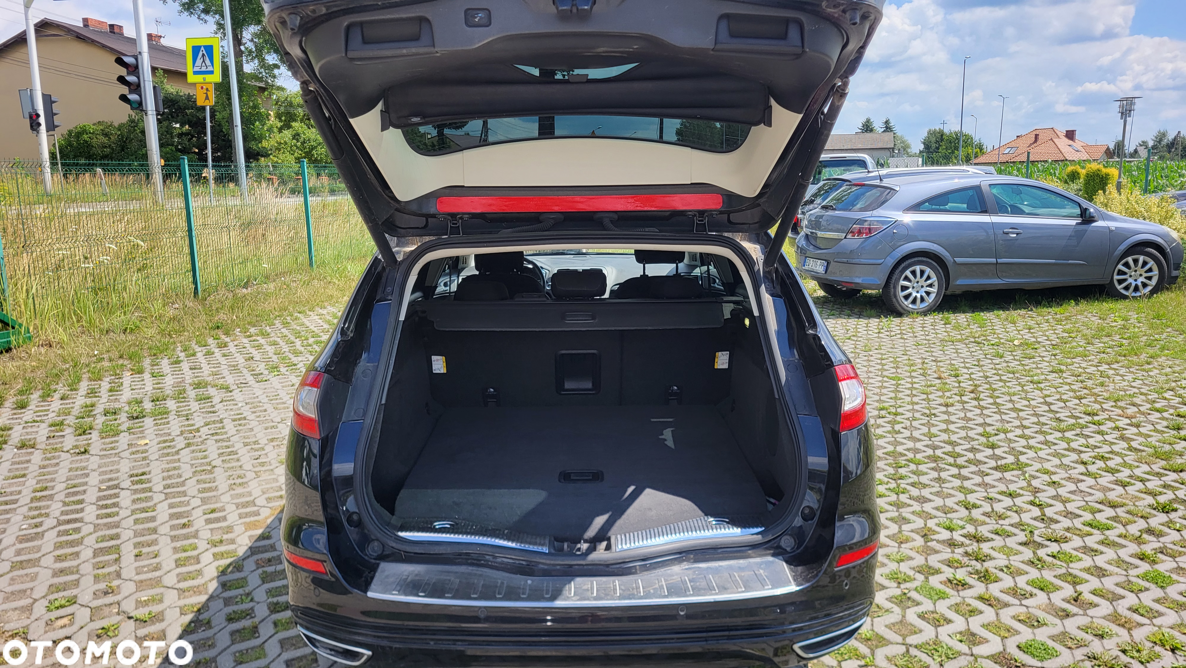 Ford Mondeo - 13