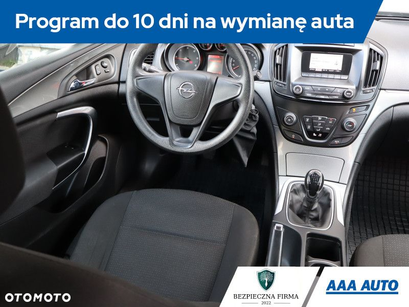 Opel Insignia - 8
