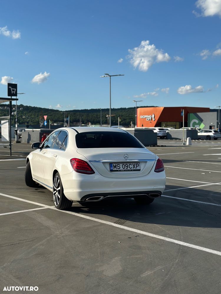 Mercedes-Benz C 300 7G-TRONIC Exclusive - 5