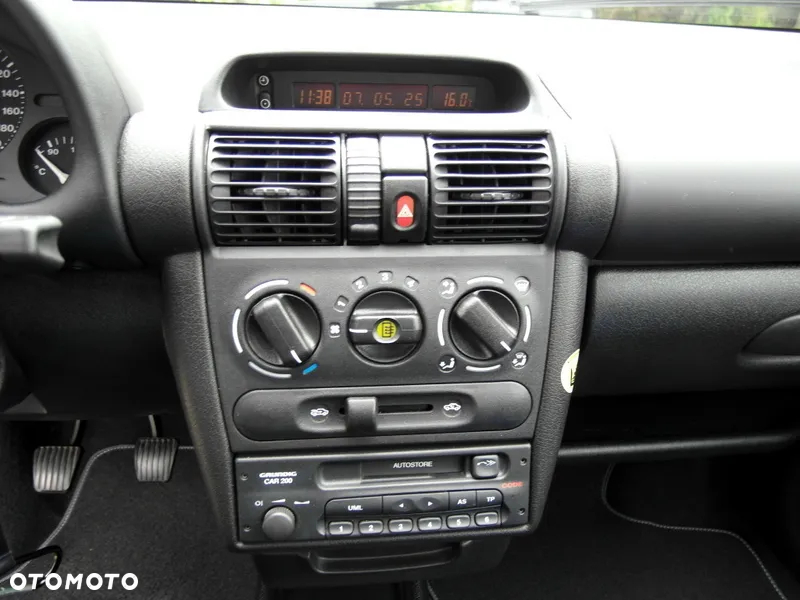 Opel Corsa 1.0 Swing 12v - 27