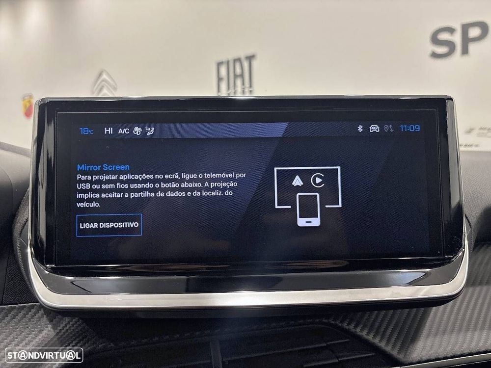 Peugeot 2008 1.2 Hybrid Allure e-DCS6 - 14