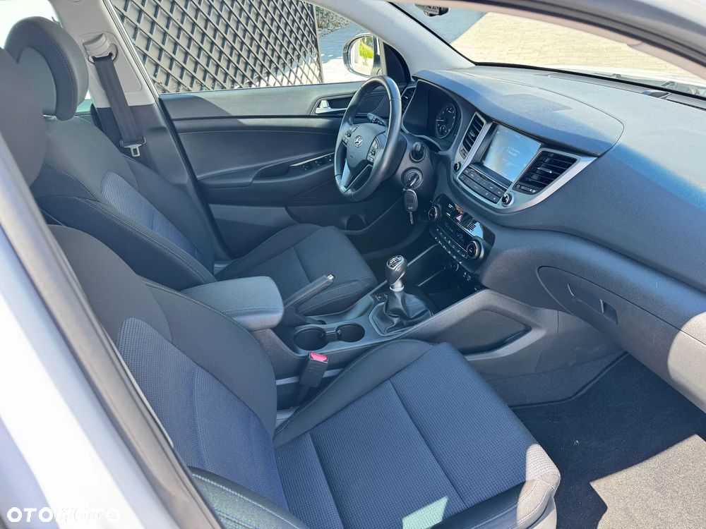 Hyundai Tucson blue 1.6 GDi 2WD Passion - 19