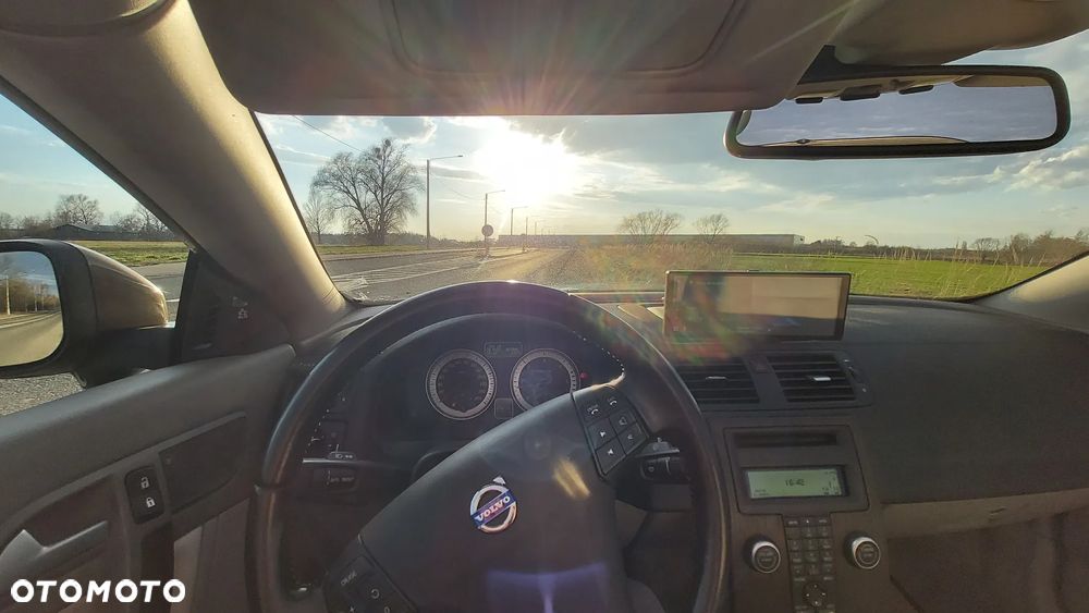 Volvo C70 D3 Summum - 14