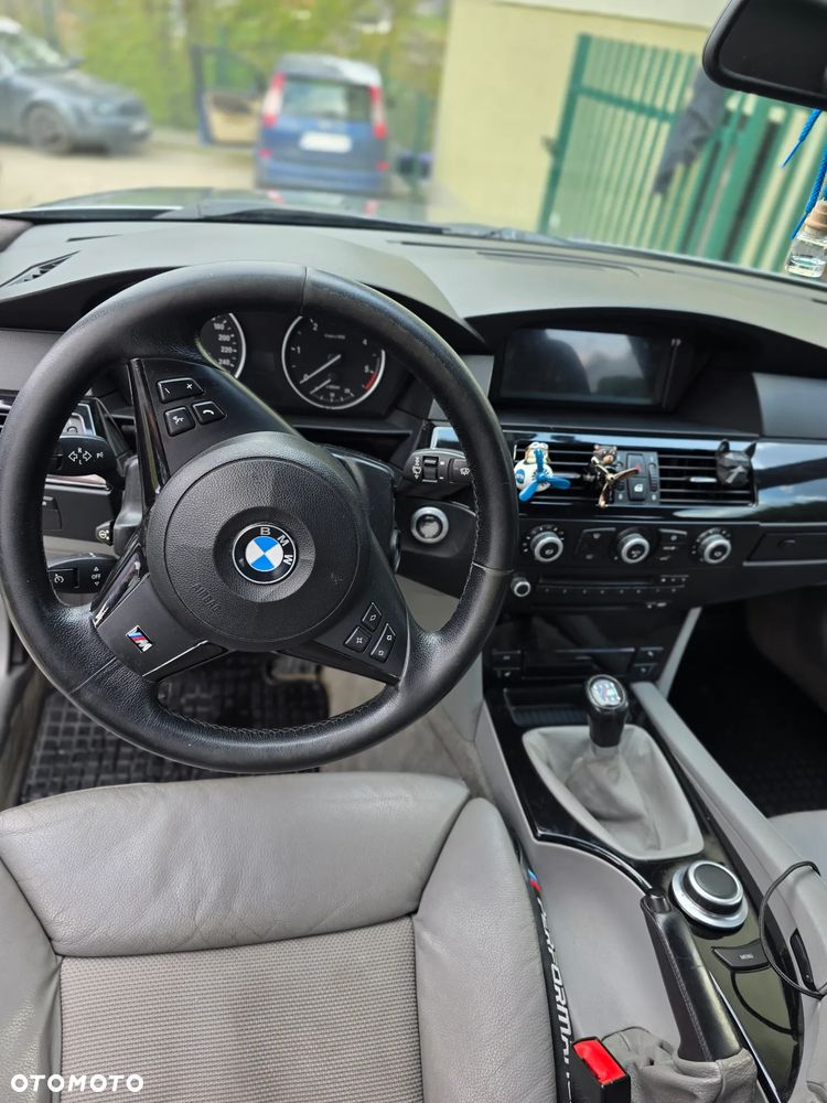 BMW Seria 5 530d - 13
