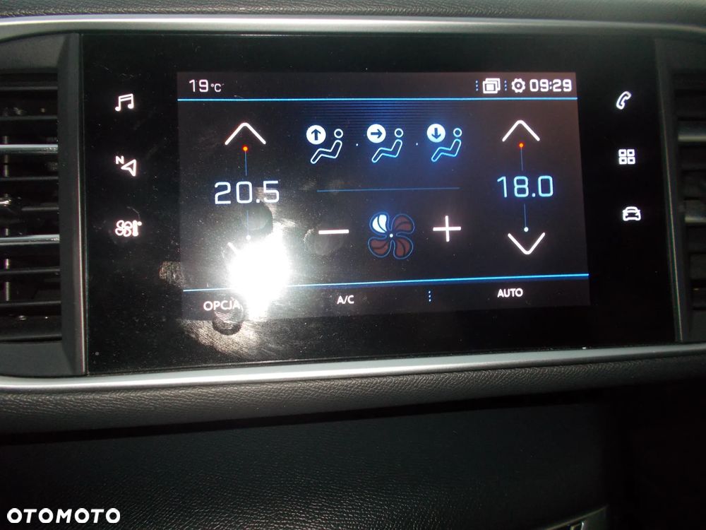 Peugeot 308 - 22