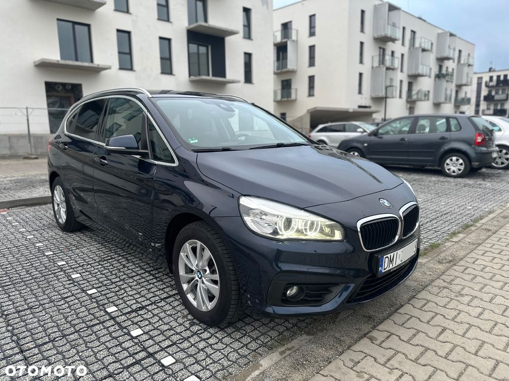 BMW Seria 2 218i - 4