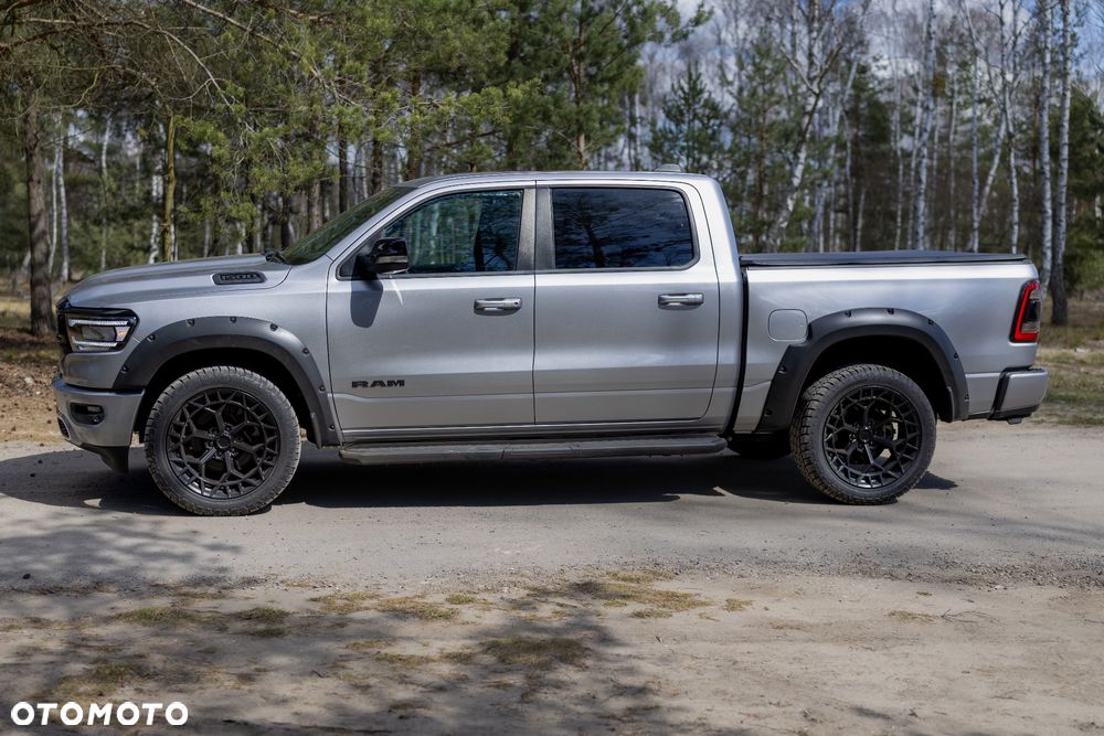 RAM 1500 5.7 Crew Cab Bighorn - 6