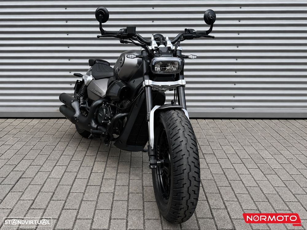 Benelli Leoncino 400 Bobber - 2