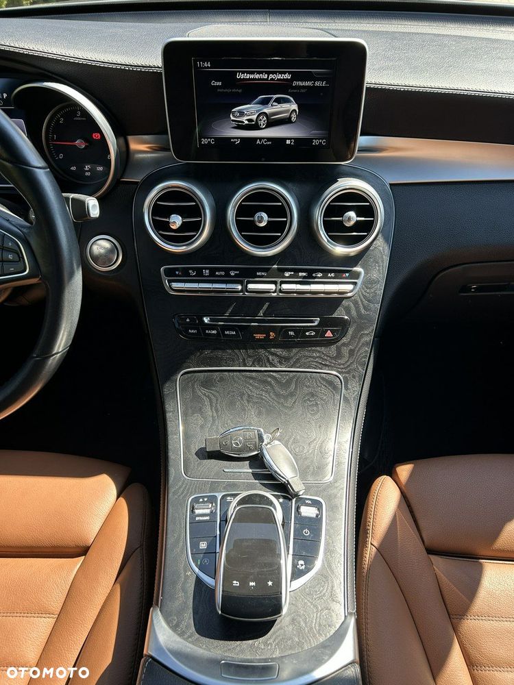 Mercedes-Benz GLC 220 d 4-Matic - 25