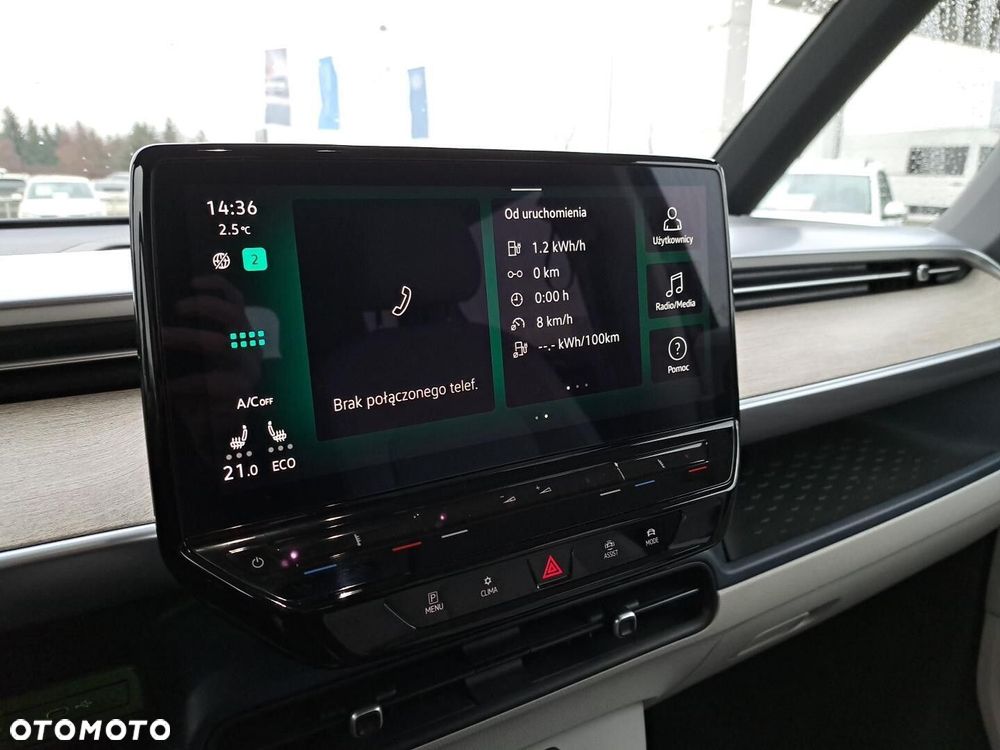 Volkswagen ID. Buzz 150 kW (204 PS) / skrzynia biegów: automatyczna 1 biegowa rozstaw osi: 2988 mm - 13