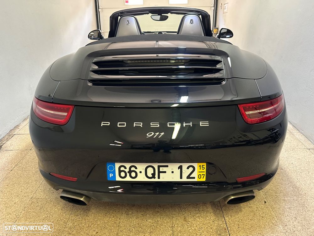 Porsche 911 Série F - 28