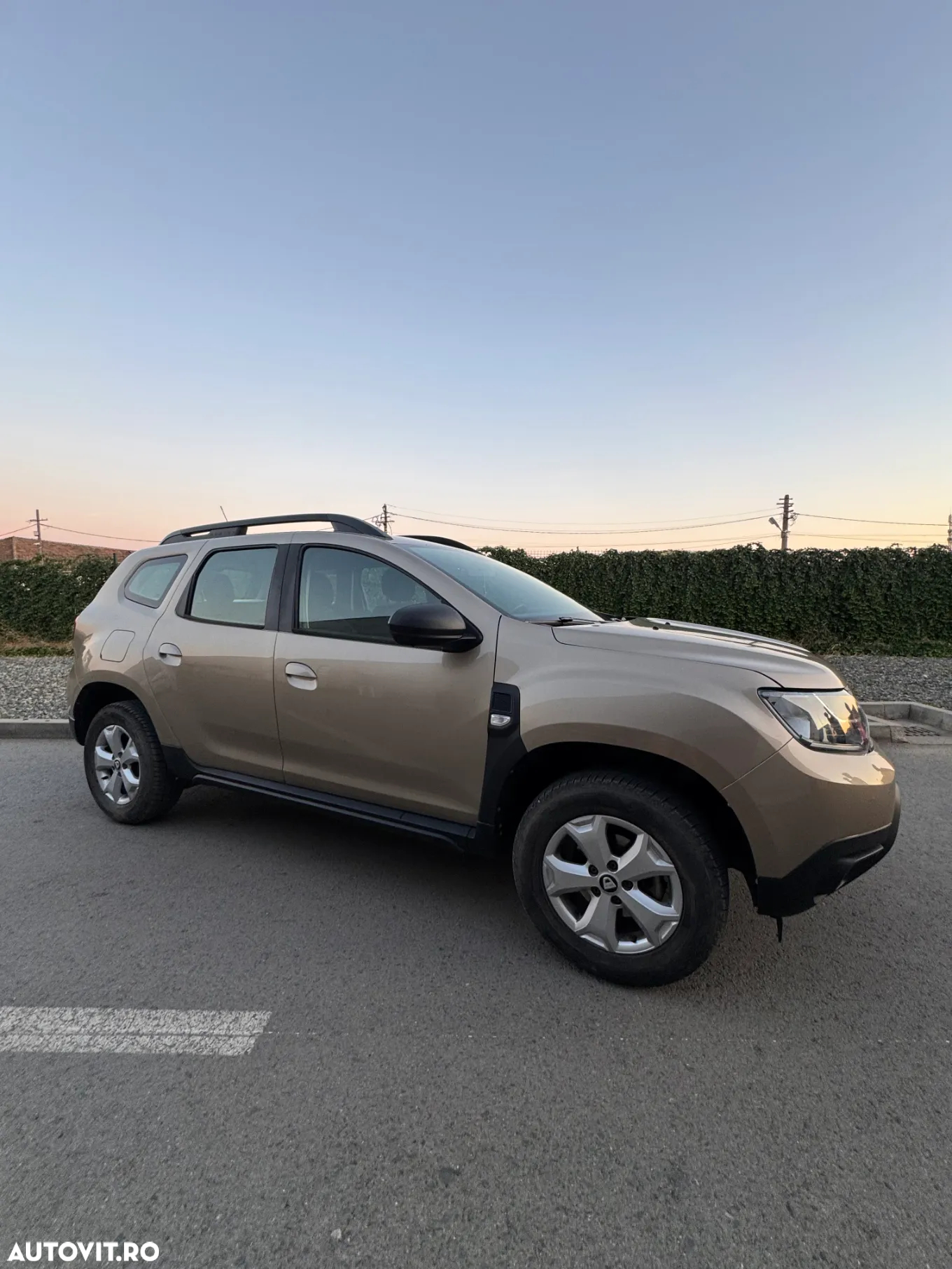 Dacia Duster TCe 100 Essential - 3