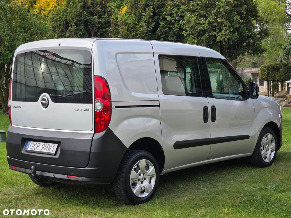 Opel Combo 1.6 CDTI Cosmo - 9
