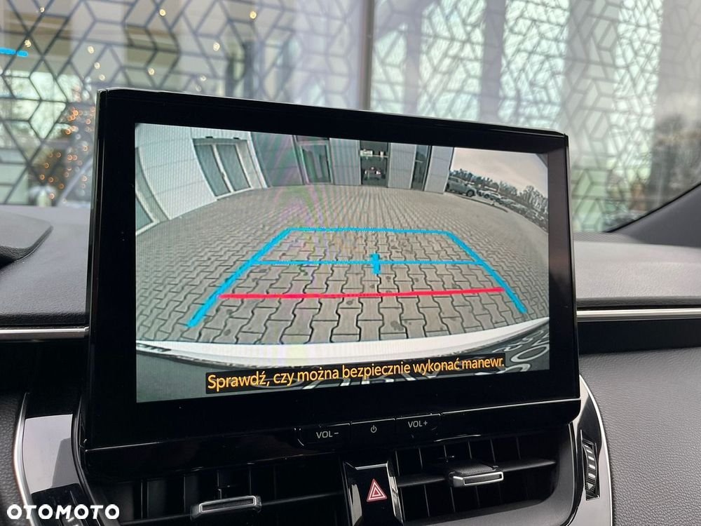 Toyota Corolla 1.8 Hybrid Comfort - 19