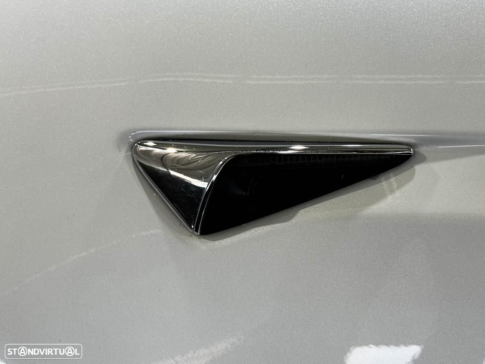 Tesla Model S Long Range AWD - 17