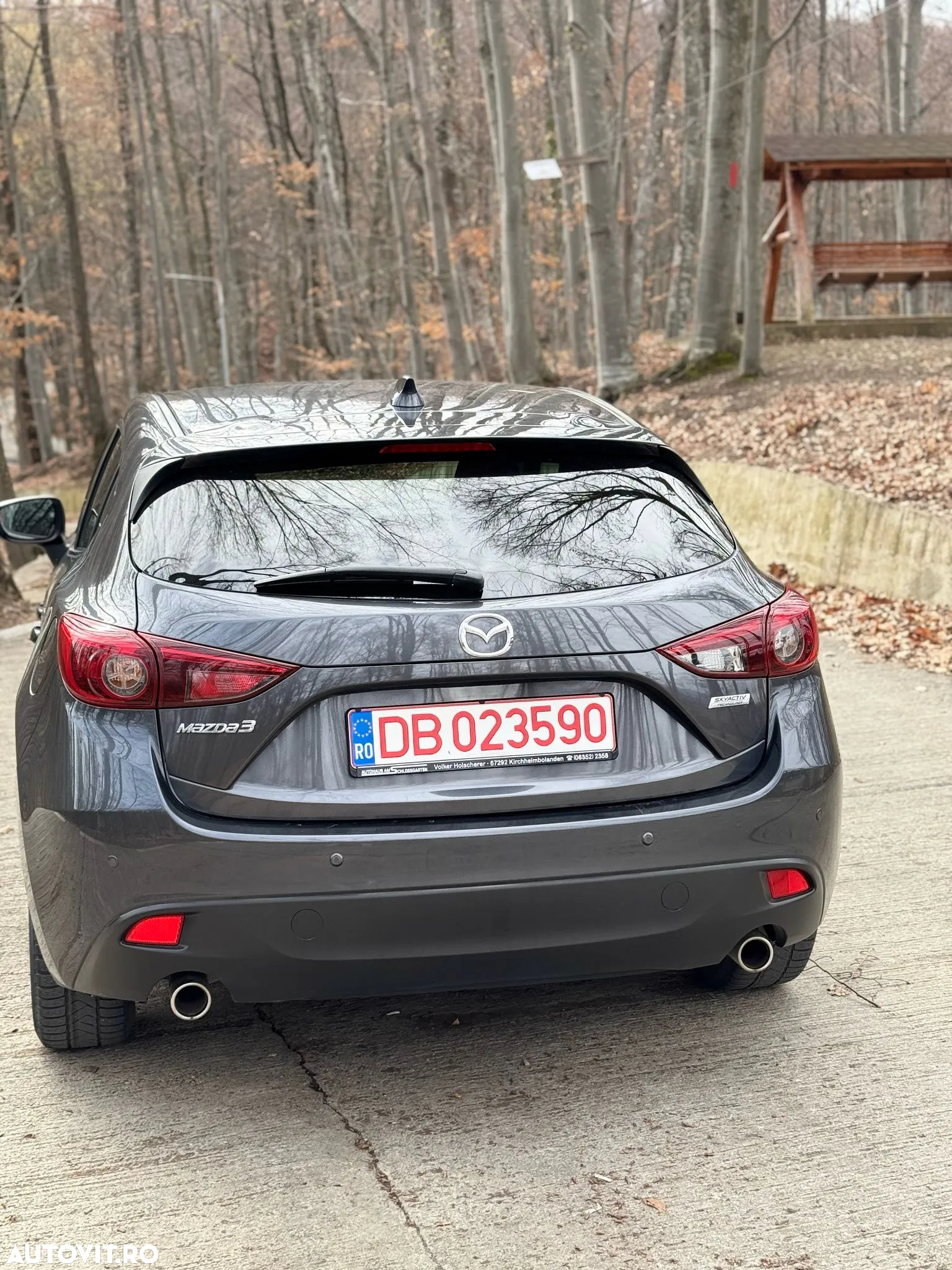 Mazda 3 - 6