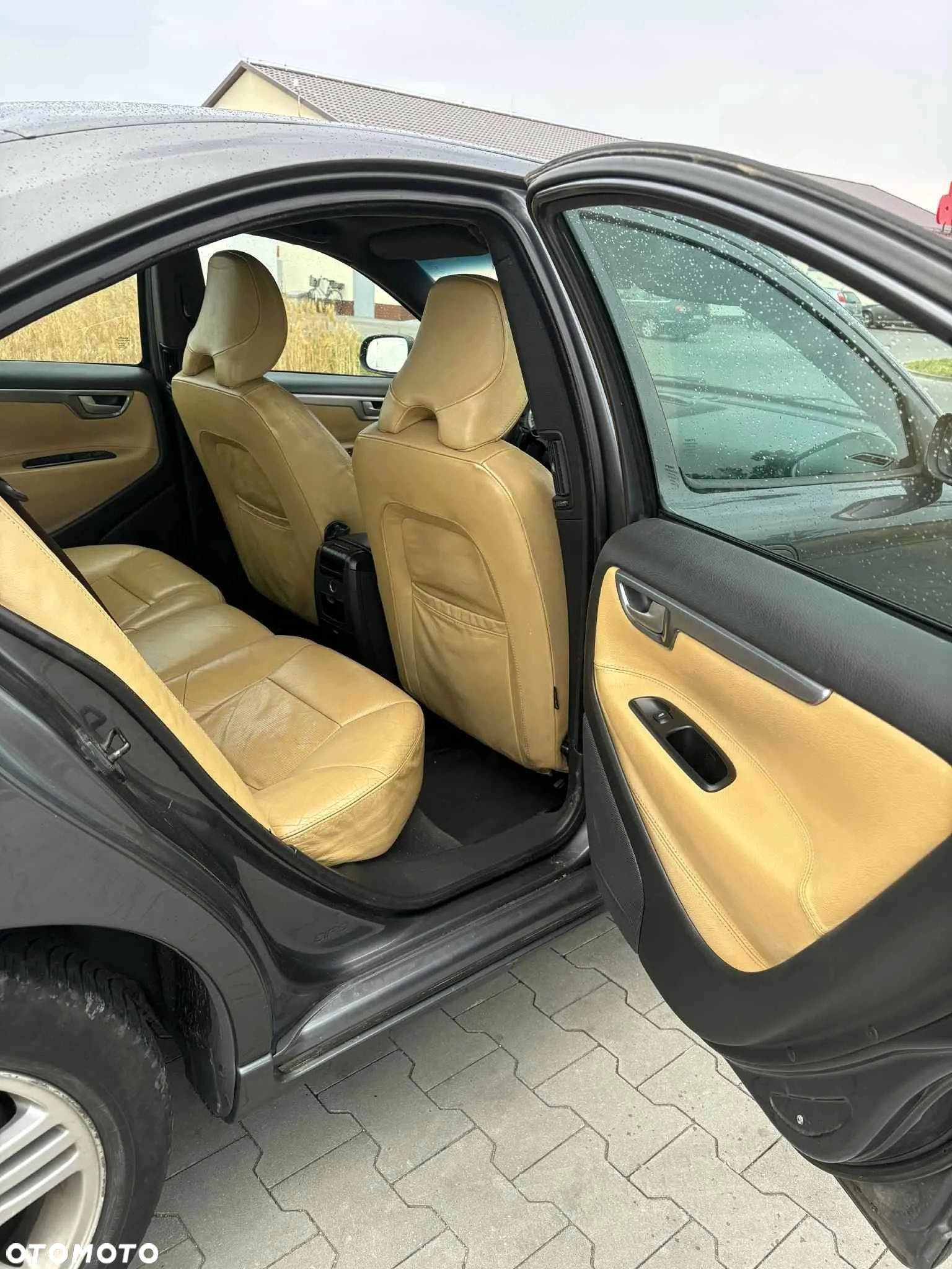 Volvo S60 - 12
