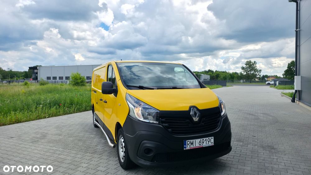 Renault TRAFIC - 1