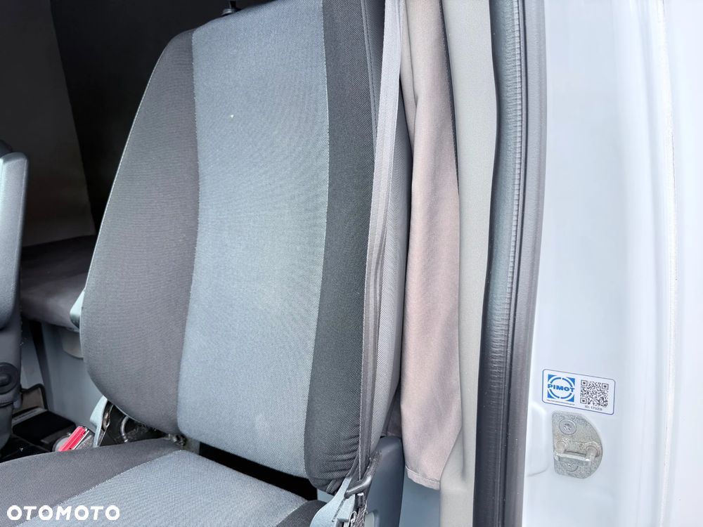 Renault Master 165 DCI Plandeka + Firana 8ep + Kabina sypialna Salon PL, Jeden Właściciel - 9