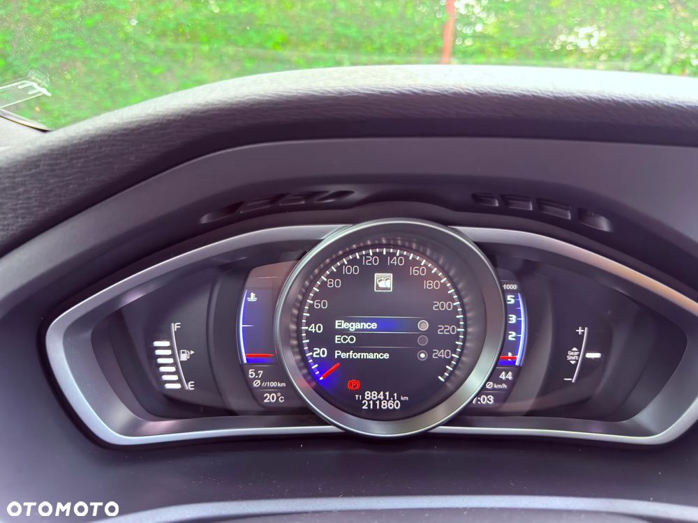 Volvo V40 D3 RDesign - 22