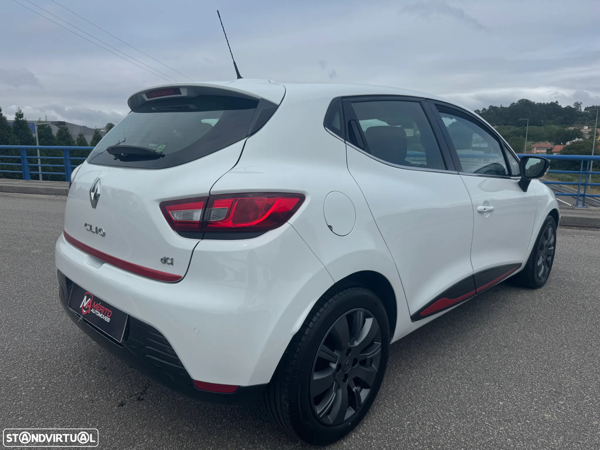Renault Clio dCi 90 Dynamique - 3