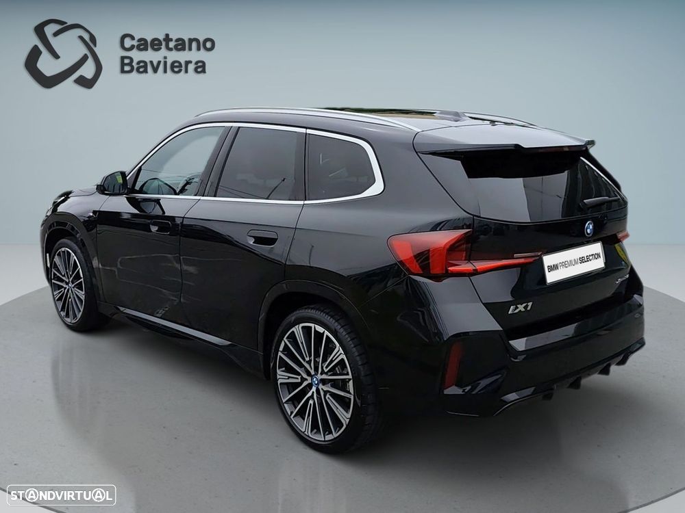 BMW iX1 xDrive30 Pack Desportivo M - 6