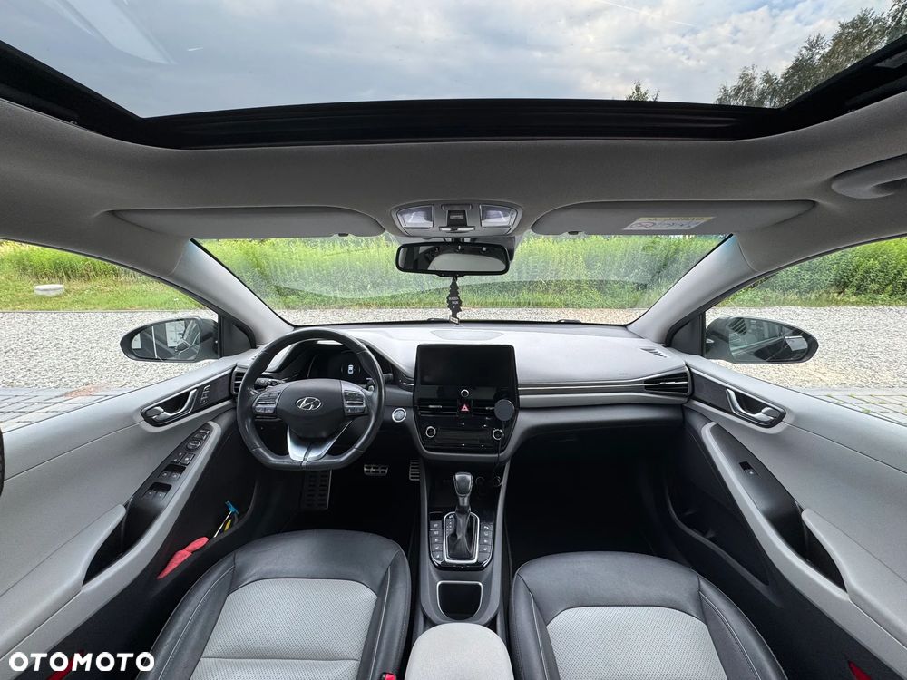 Hyundai IONIQ Hybrid Platinum - 7