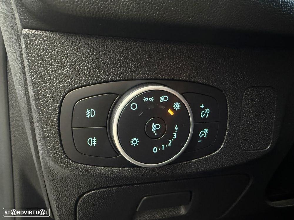 Ford Focus 1.0 EcoBoost ST-Line - 24