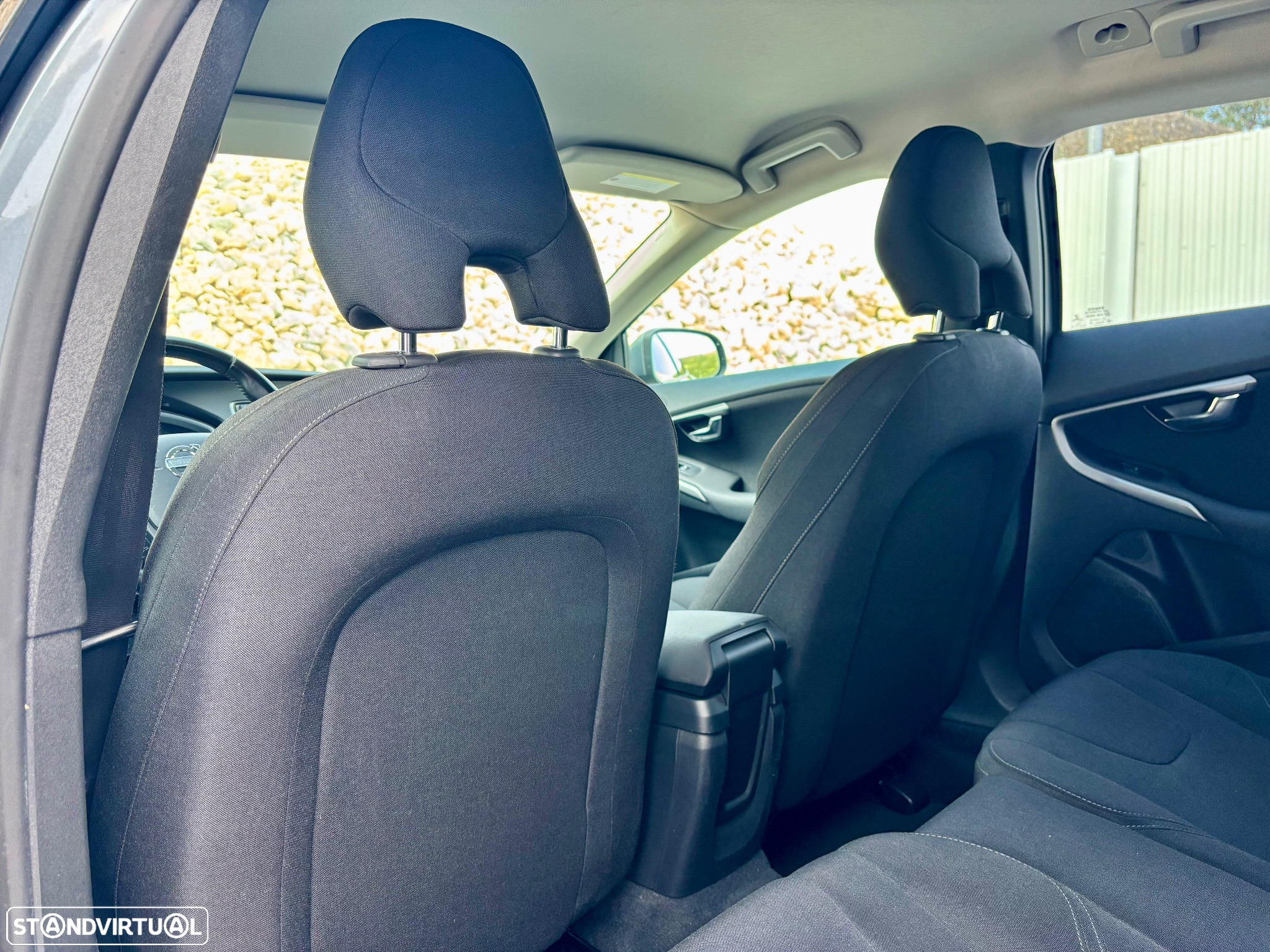 Volvo V40 1.6 D2 Kinetic Eco - 41