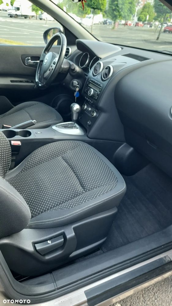 Nissan Qashqai 2.0 Tekna CVT - 14