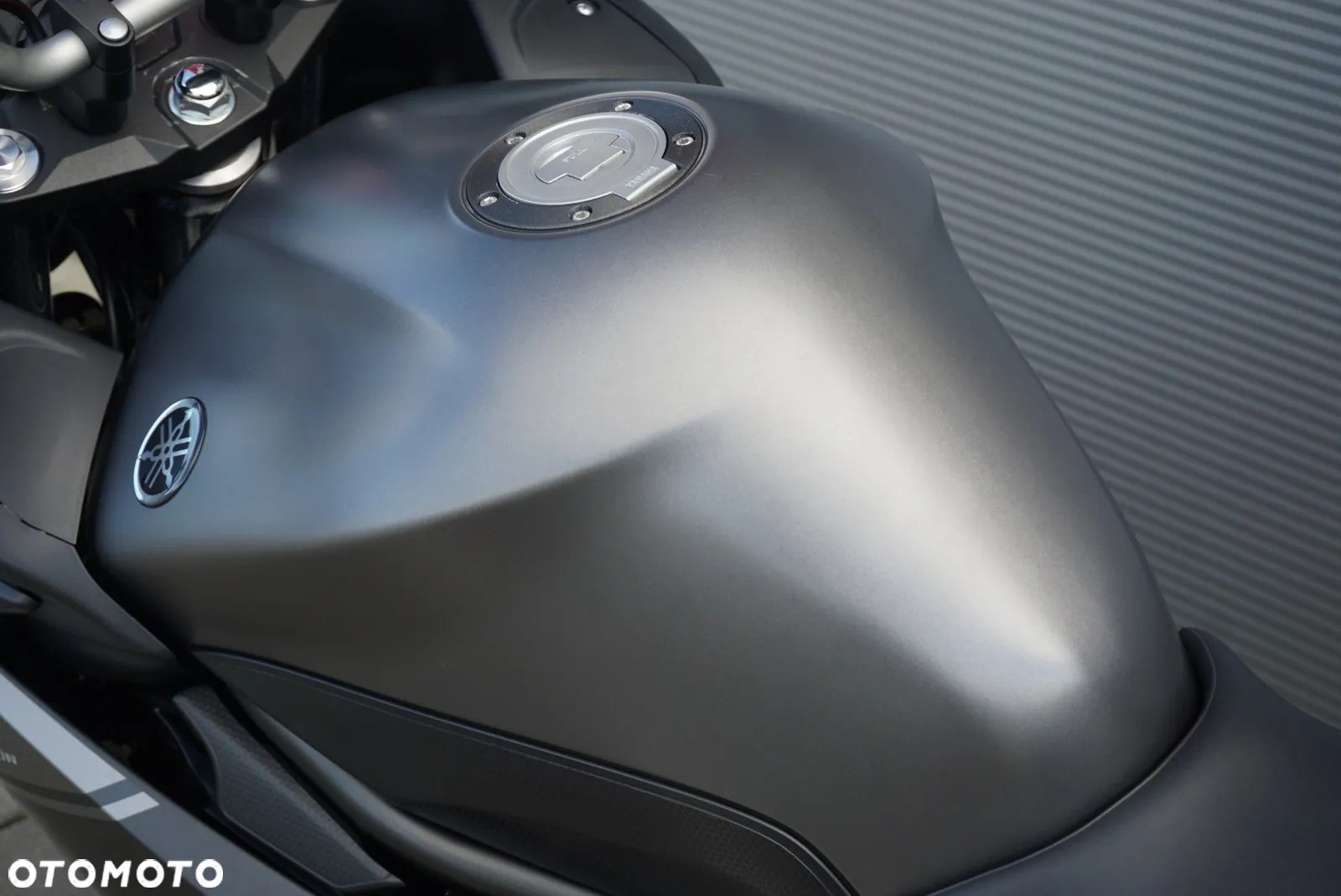 Yamaha XJ - 14
