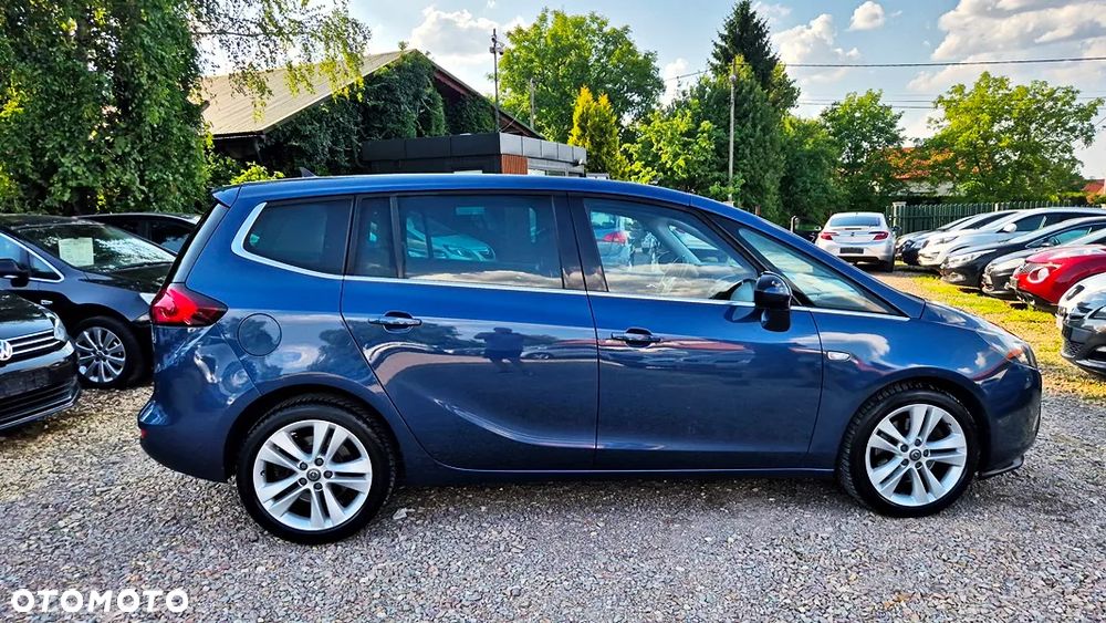 Opel Zafira 1.6 T SIDI Cosmo EU6 - 11