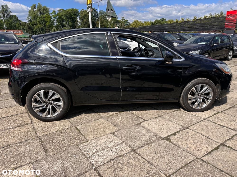 Citroën DS4 HDi 165 Pure Pearl - 29