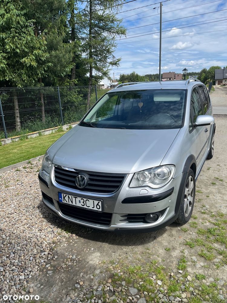 Volkswagen Touran 2.0 TDI DPF Cross - 1