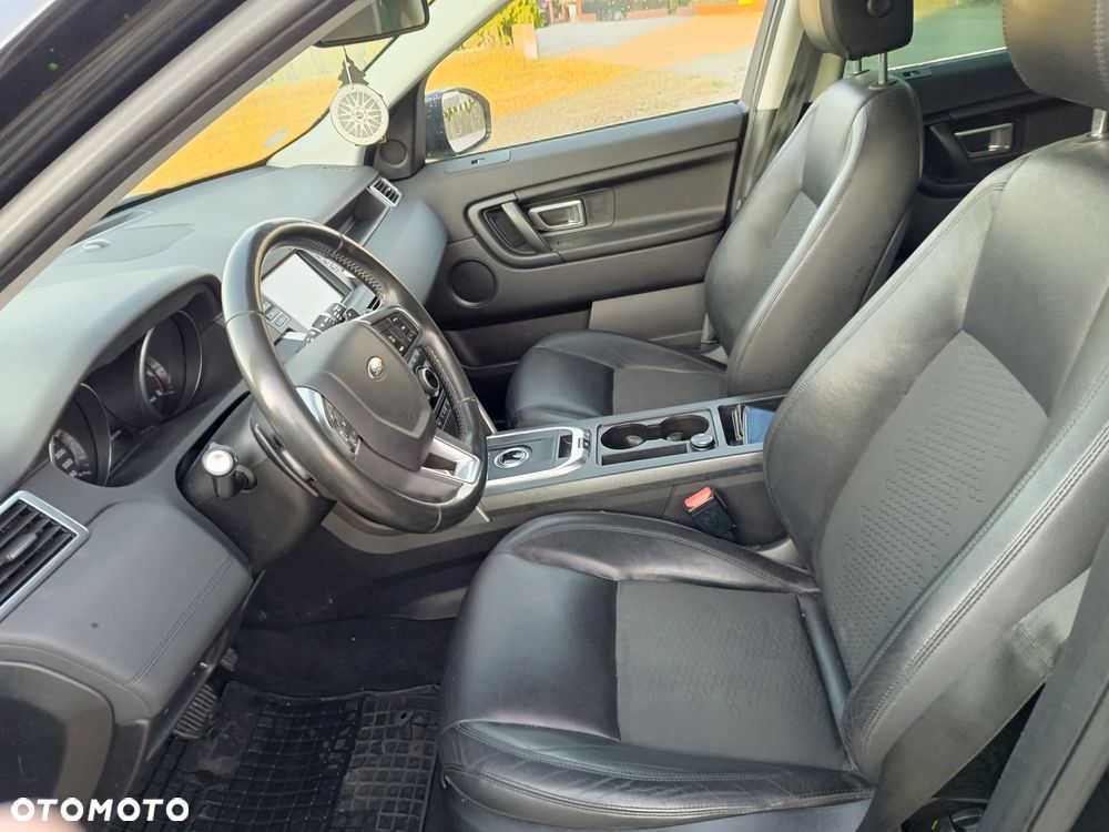Land Rover Discovery Sport D150 - 6