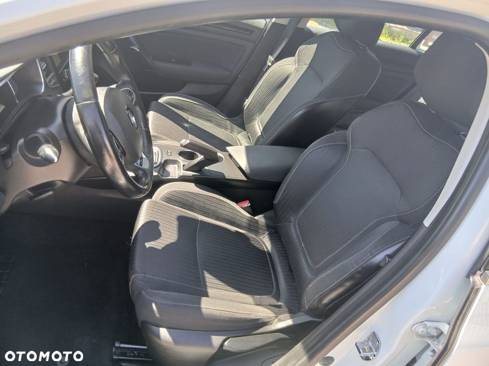 Renault Megane 1.5 dCi Energy Bose EU6 - 16