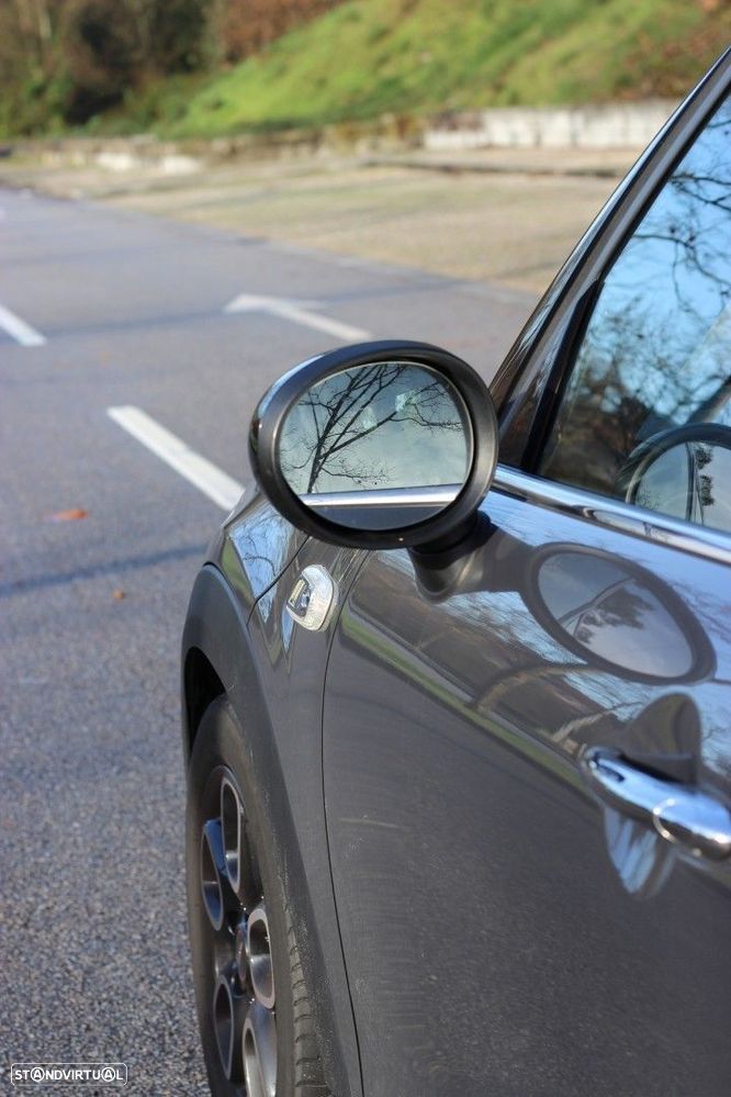 MINI 5 Portas Cooper SD Auto Desportiva - 21