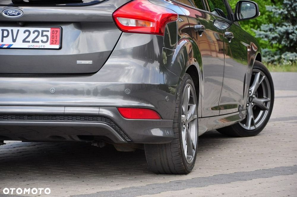 Ford Focus - 17