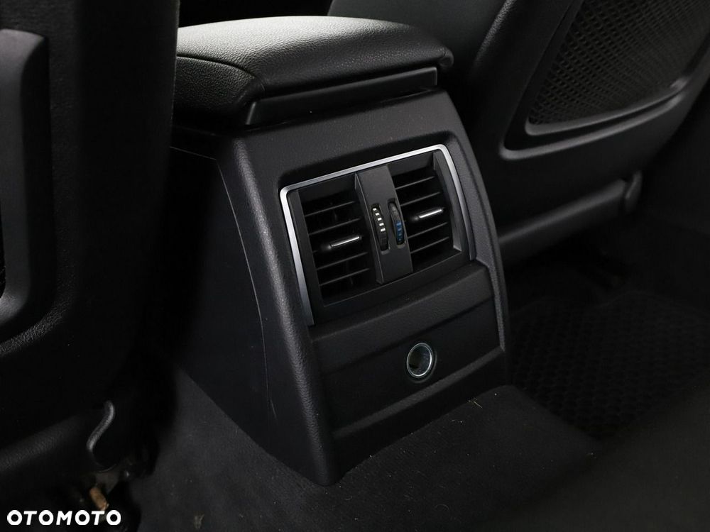 BMW Seria 3 320d Advantage - 36