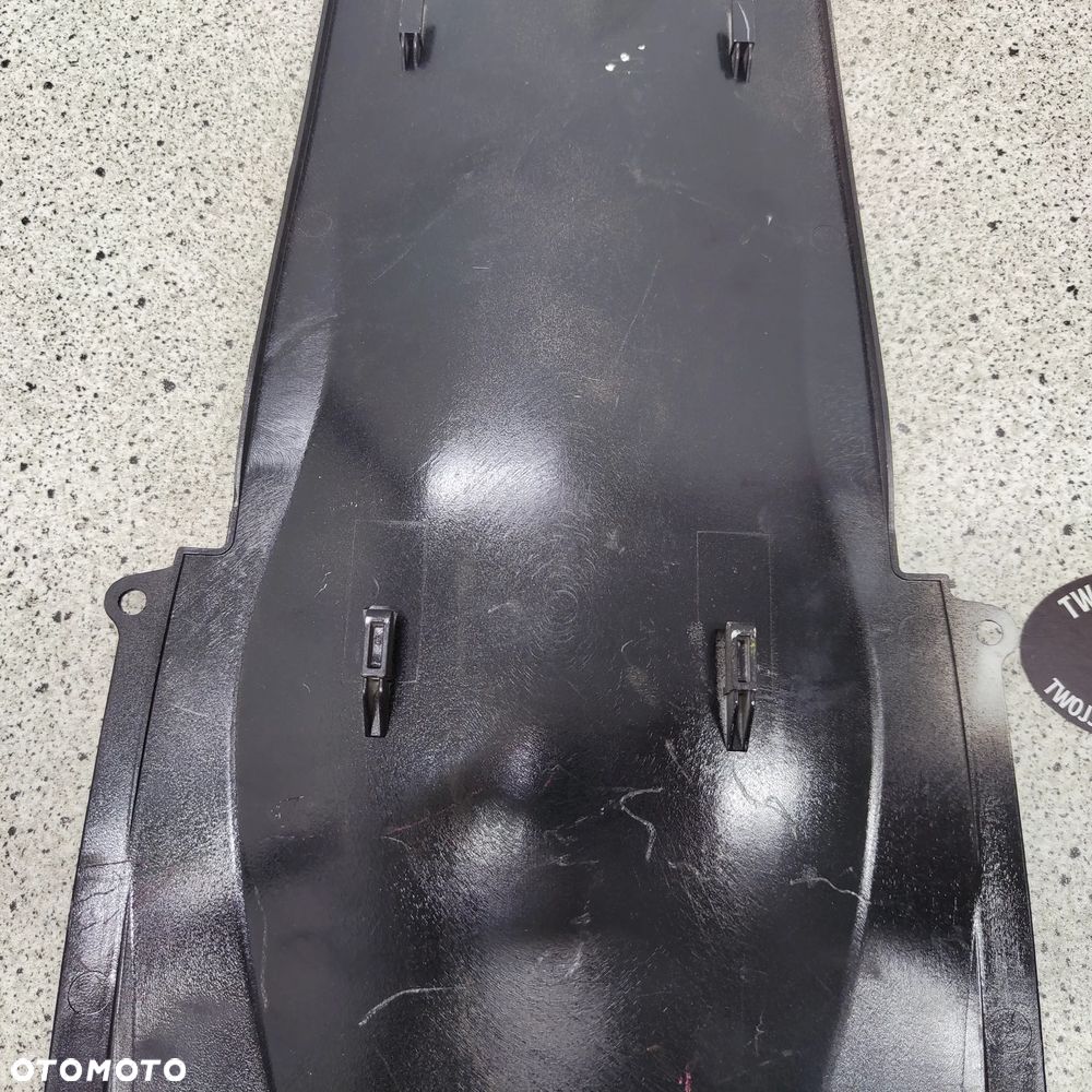 Wypełnienie, nadkole, osłona, owiewka Suzuki GSX-R 1000 GSXR 1000 K7 K8 - 12