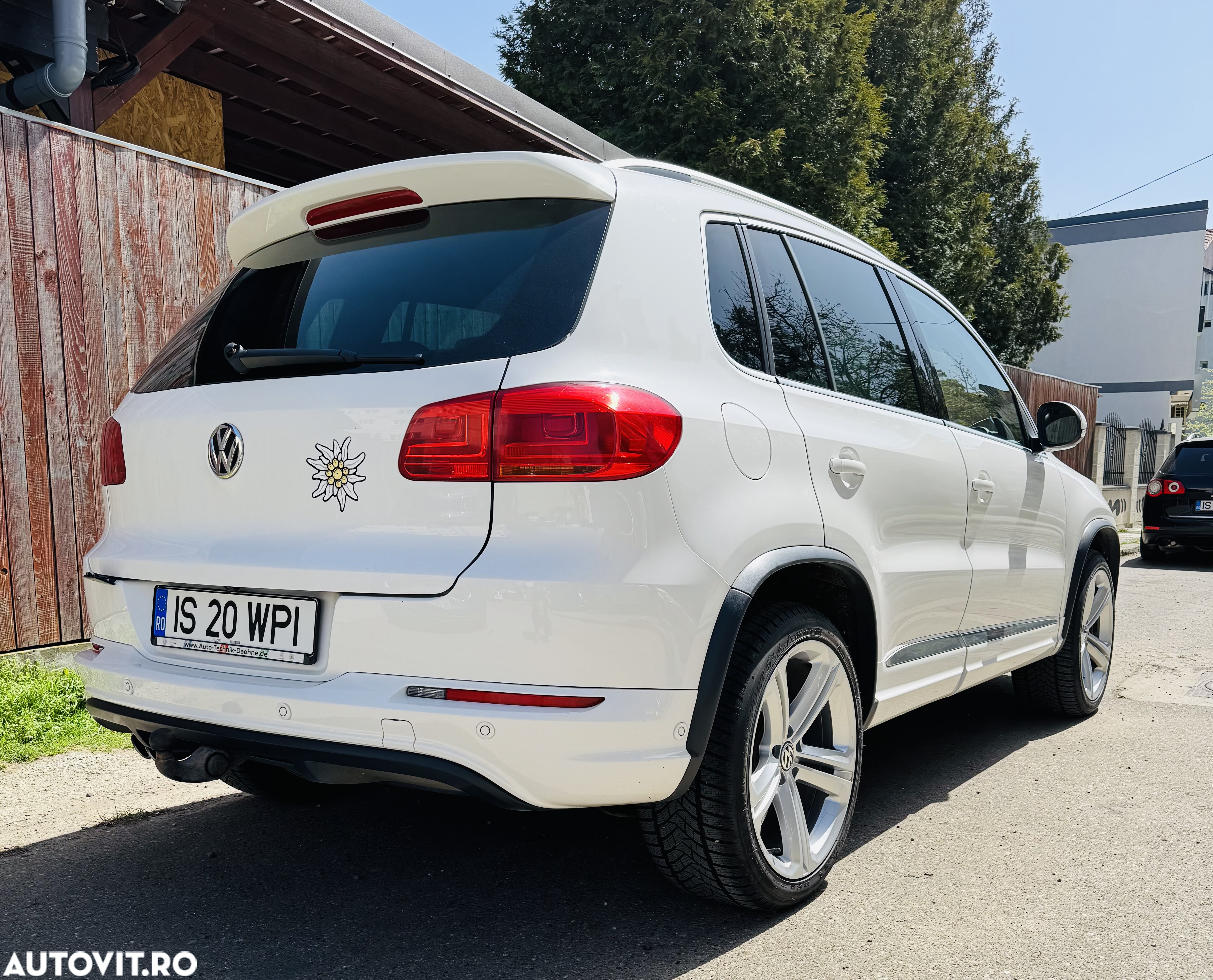Volkswagen Tiguan 2.0 TDI DPF 4Motion BlueMotion Technology DSG Cup Sport & Style - 6