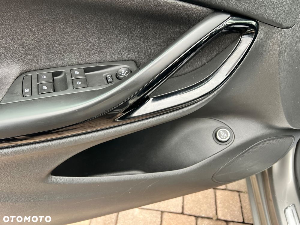 Opel Astra 1.4 Turbo Start/Stop Sports Tourer Innovation - 28