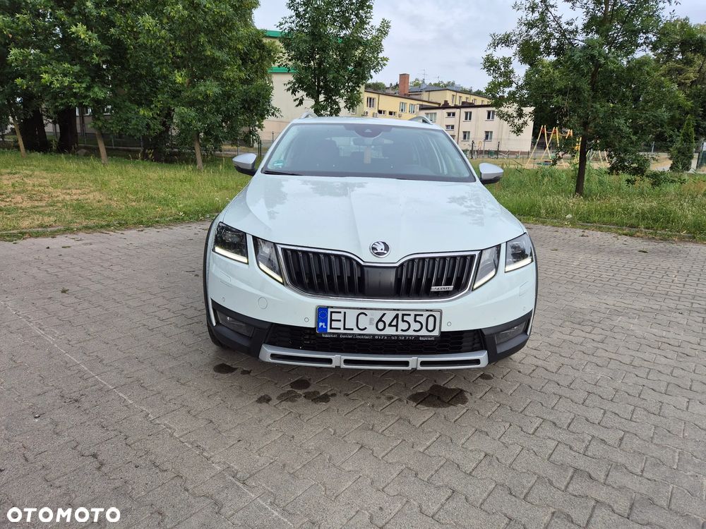 Skoda Octavia 2.0 TDI 4x4 Ambition DSG - 1